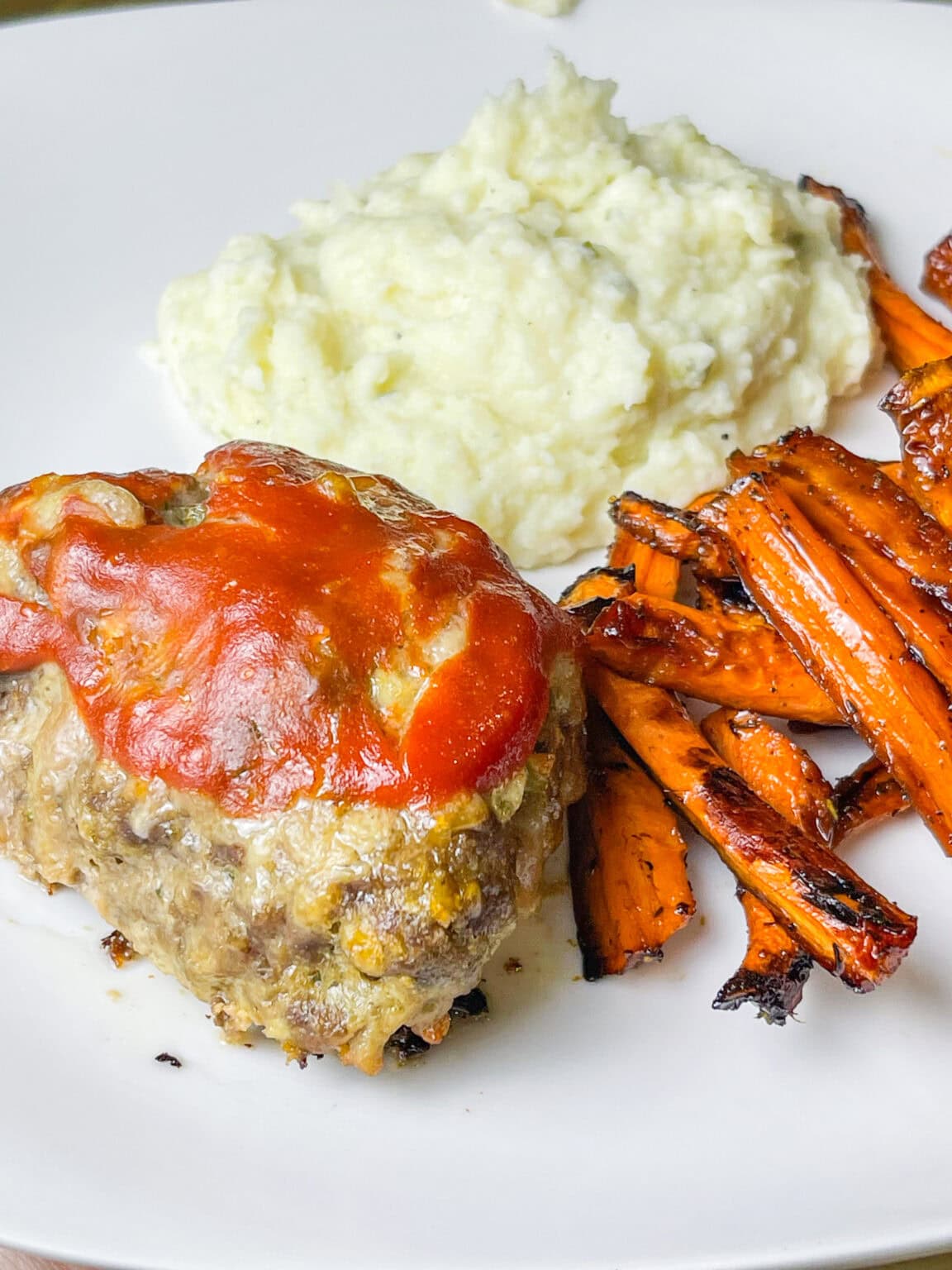 Sheet Pan Mini Meatloaves sheet-pan-mini-meatloaves