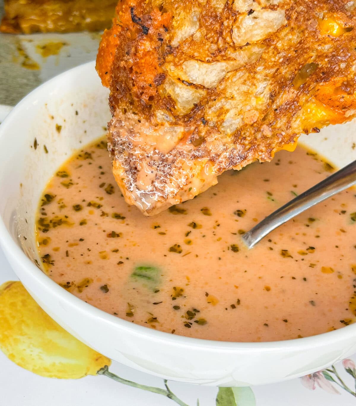 Creamy Crock Pot Tomato Soup (Perfect with Grilled Cheese!)
