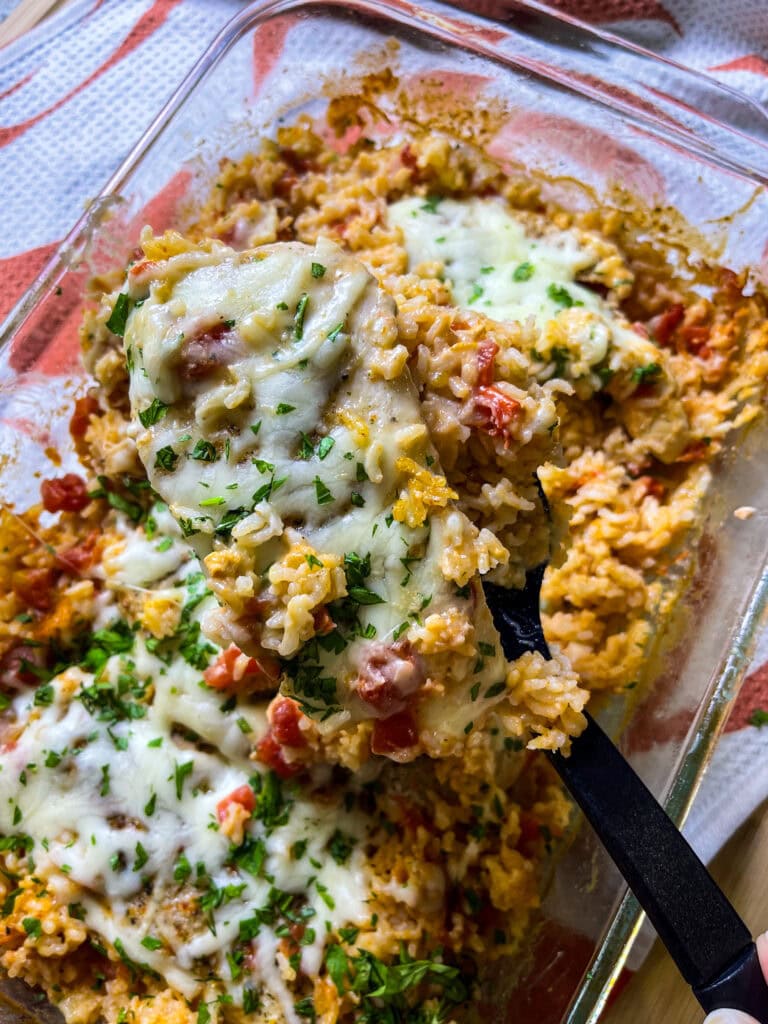 one dish casserole made with diced tomatoes, Italian seasoning, rice, and chicken