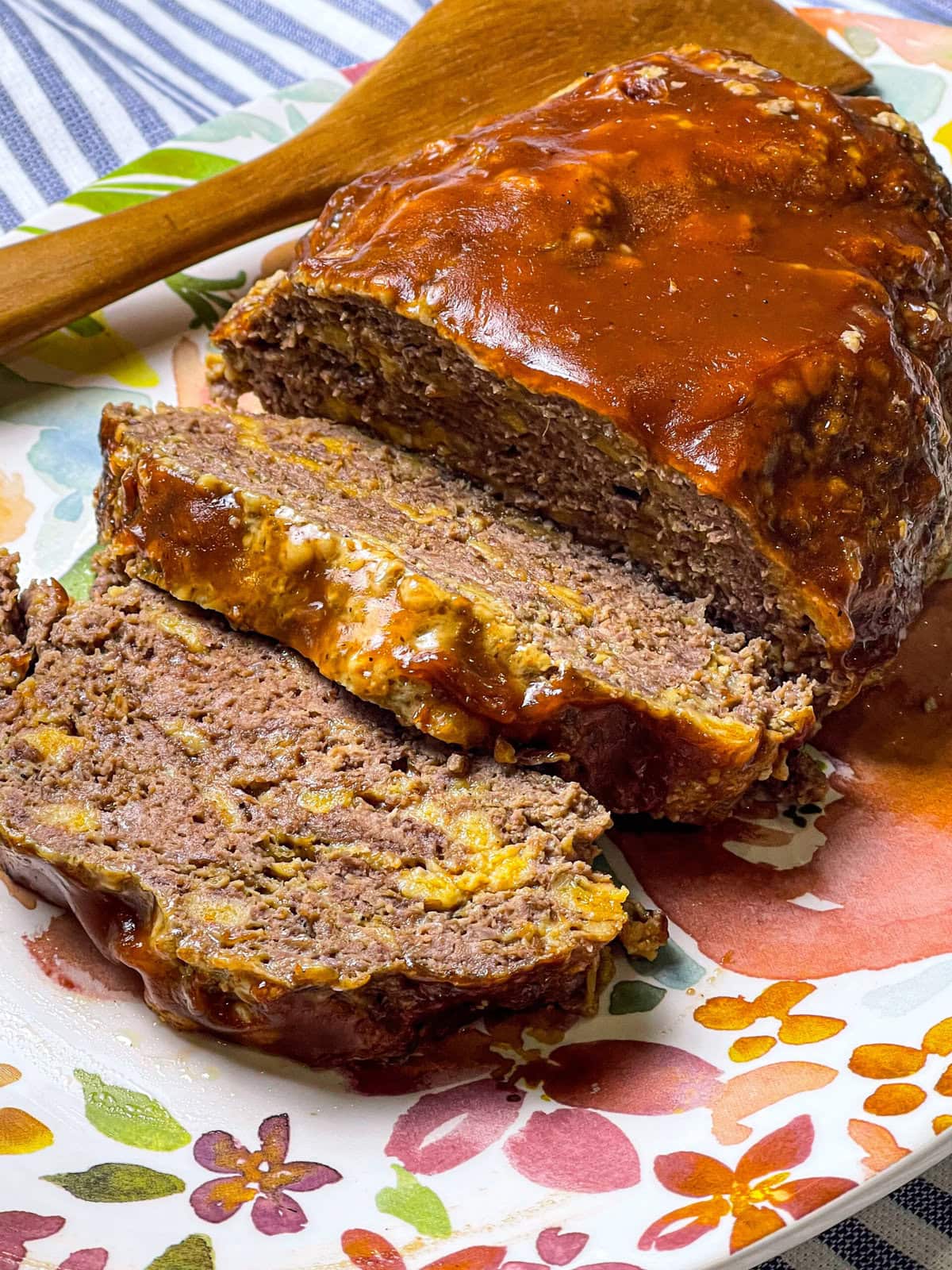 Crock Pot Cheesy BBQ Meatloaf