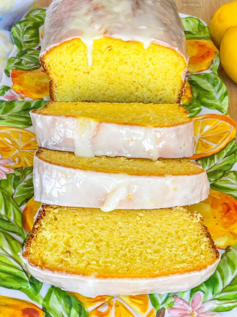 copycat version of Starbuck's Lemon Loaf bread