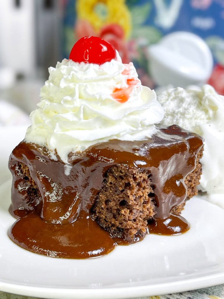 recipe for chocolate hot fudge cake made in the slow cooker