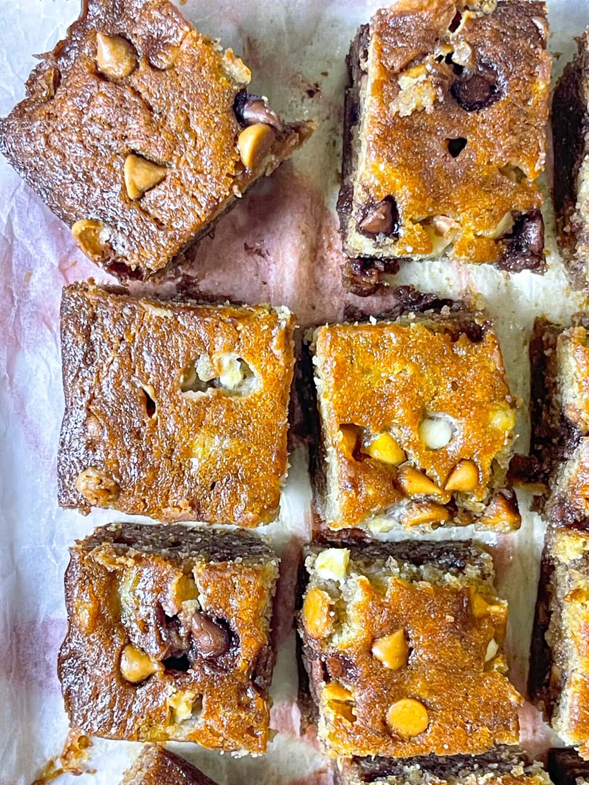 Banana Chocolate Chip Cookie Bars